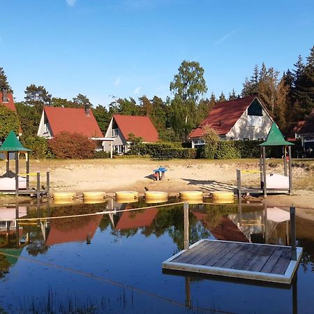 Bungalow - 6 Personen Gelegen In De Nabije Omgeving Van Avonturenpark Hellendoorn En De Prachtige Sallandse Heuvelrug En Eelerberg Bagian luar foto