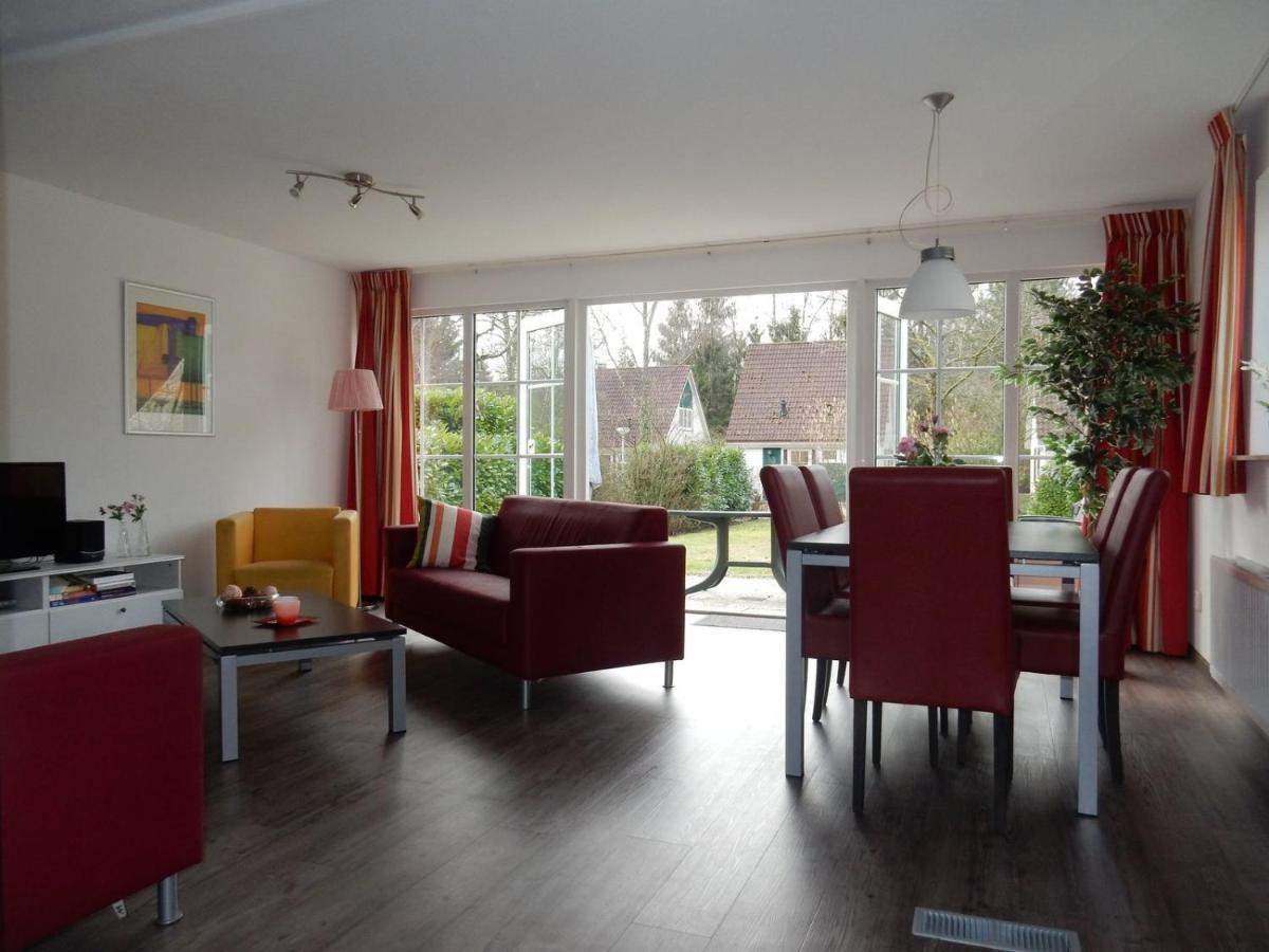 Bungalow - 6 Personen Gelegen In De Nabije Omgeving Van Avonturenpark Hellendoorn En De Prachtige Sallandse Heuvelrug En Eelerberg Bagian luar foto